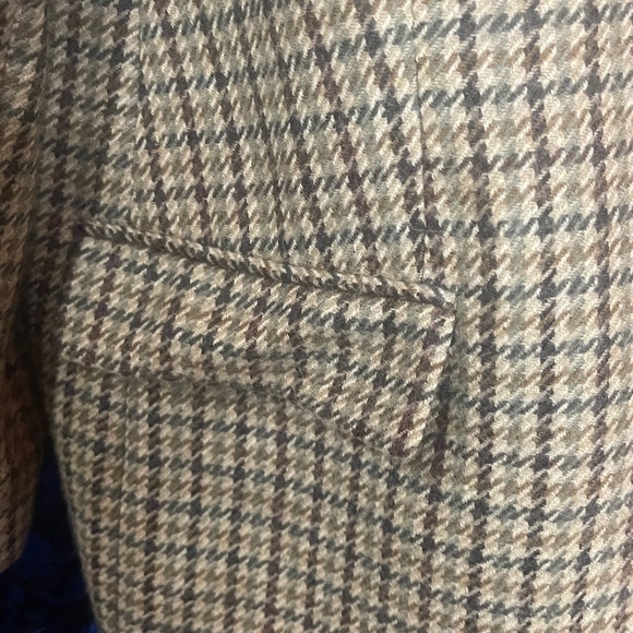 Wool Jacket - Picture 3 of 6